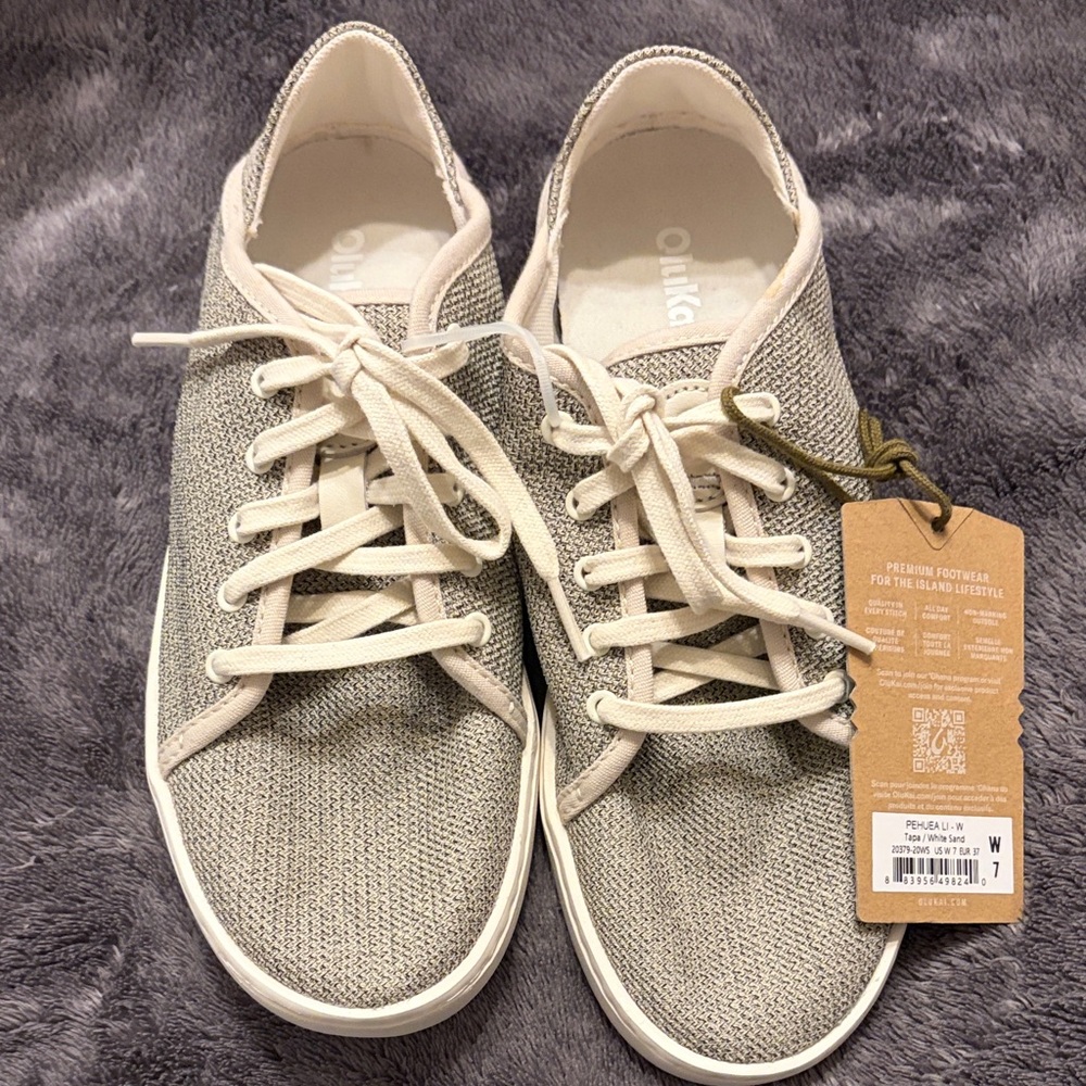 OluKai Women’s Beige Knit Lace-Up Sneakers